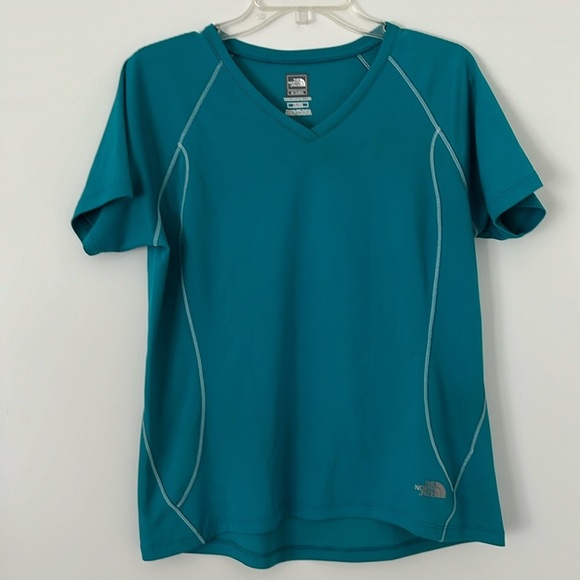 The North Face Women’s Performance Short Sleeve V Neck Tee Size XL - Picture 1 of 7